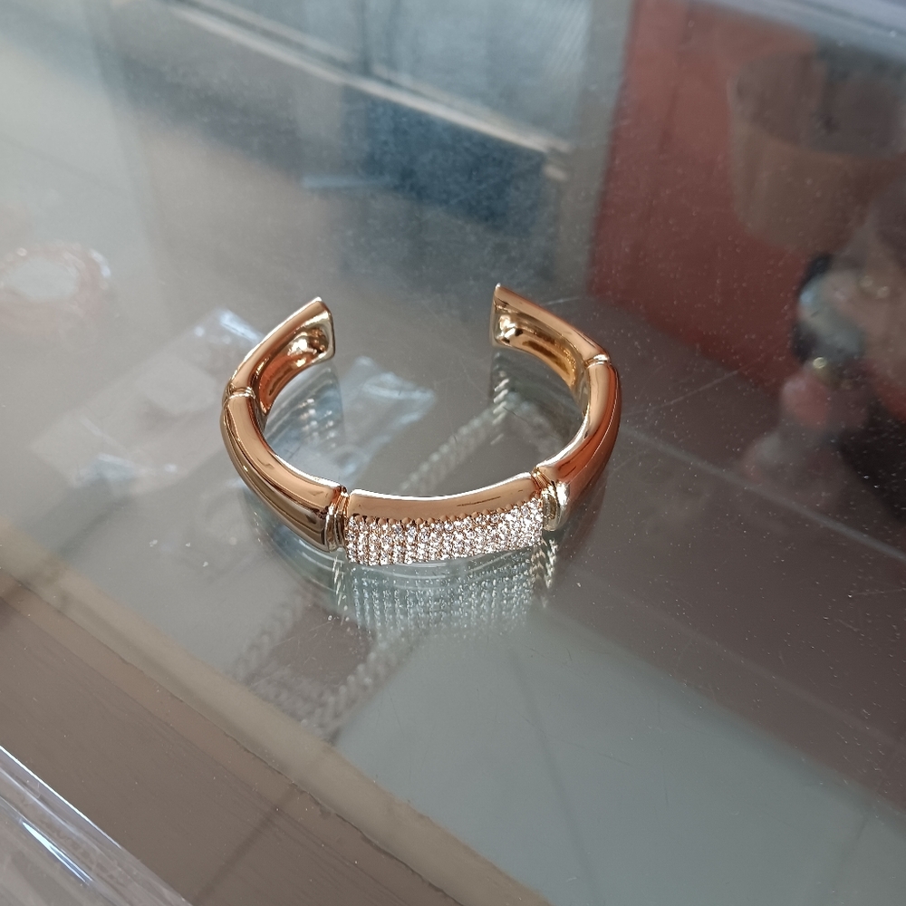 Braclet - Picture 1 of 2